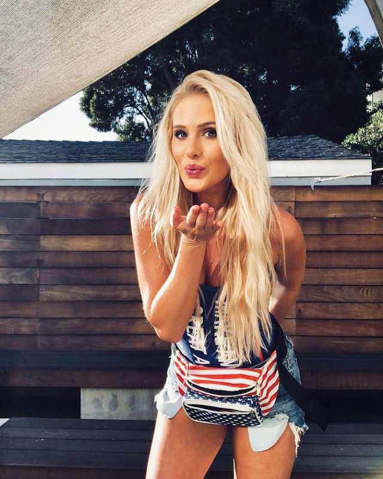 The Hottest Tomi Lahren Bikini Photos 12thBlog