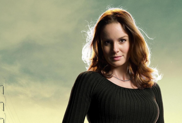 Hot And Sexy Sarah Wayne Callies Photos Thblog