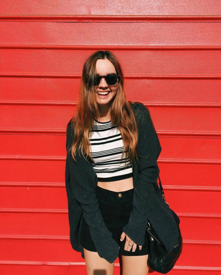 50 Hot Photos Of Liana Liberato - 12thBlog