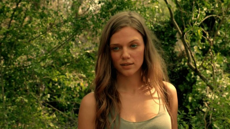 The Hottest Tracy Spiridakos Photos Around The Net Thblog