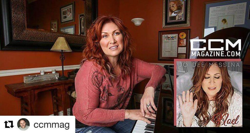 Collect 50 Hot Photos Of Jo Dee Messina - 12Thblog