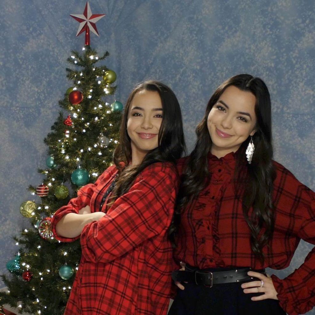 The Hottest Merrell Twins Photos Around The Net - 12thBlog