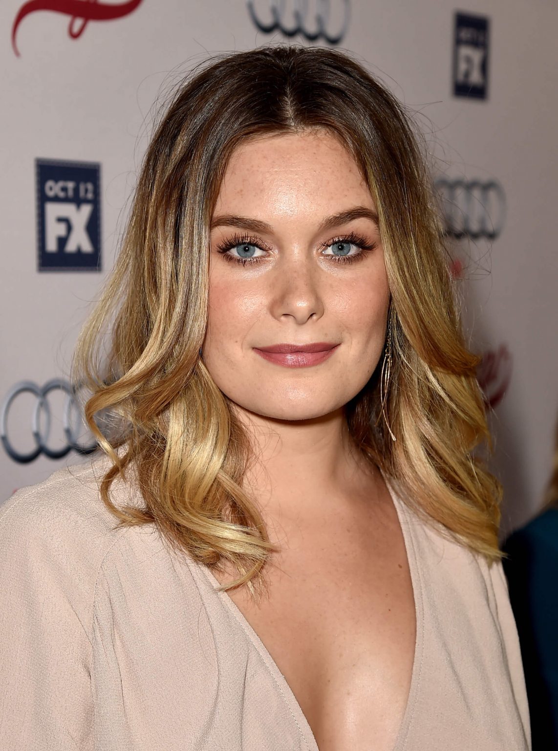 Rachel Keller body measurements