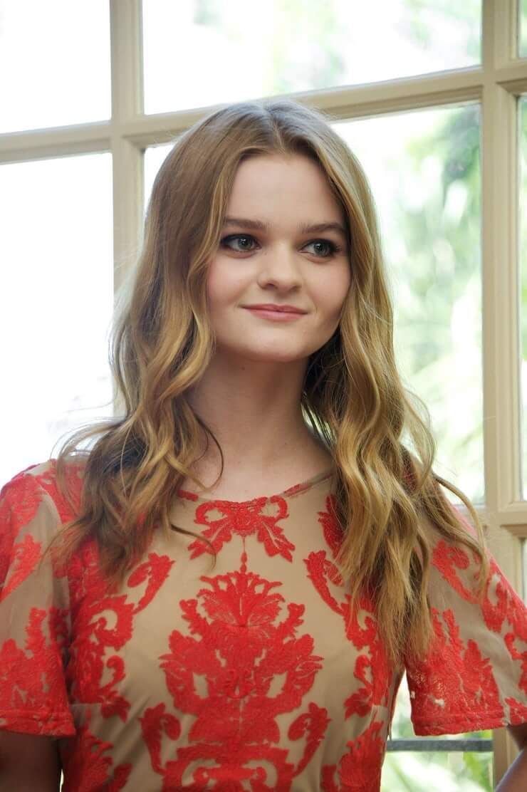 Kerris Dorsey kiss