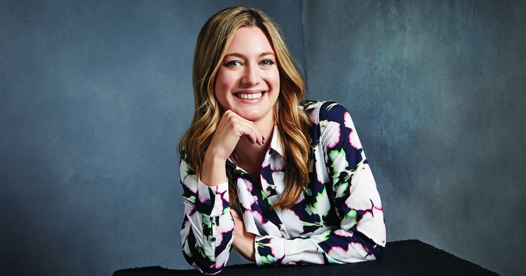 The Hottest Zoe Perry Photos Around The Net - 12thBlog