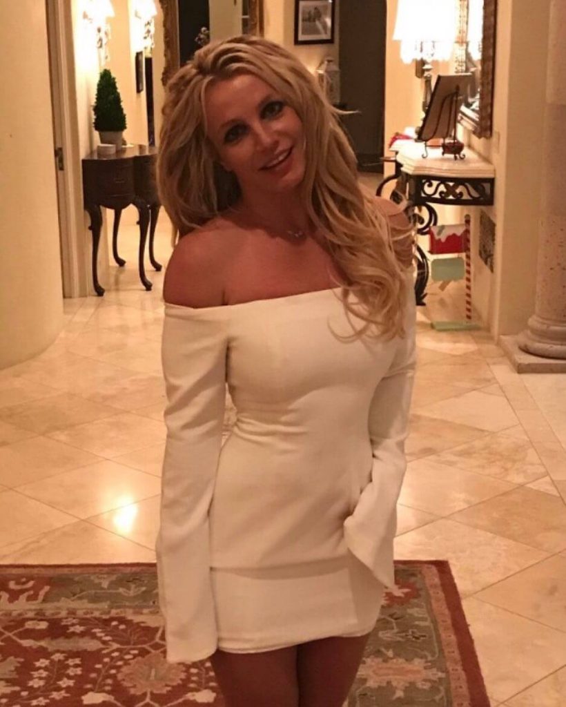 The Hottest Britney Spears Photos Around The Net Thblog