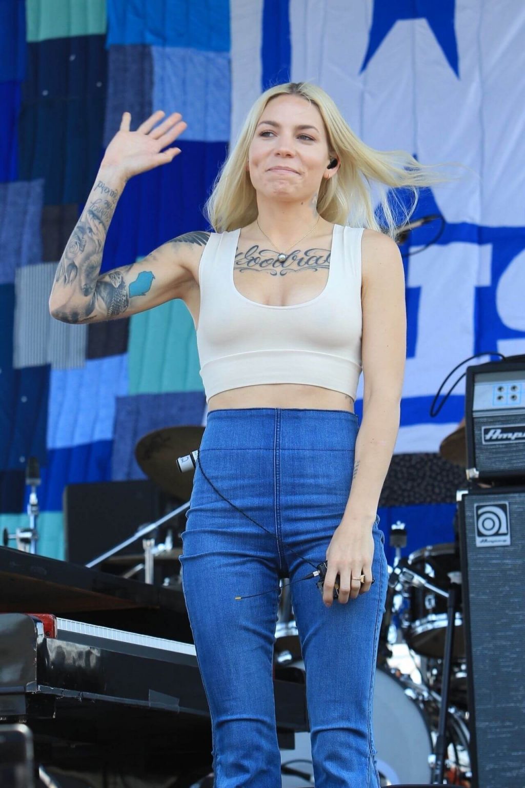 The Hottest Skylar Grey Photos Around The Net 12thblog 0230