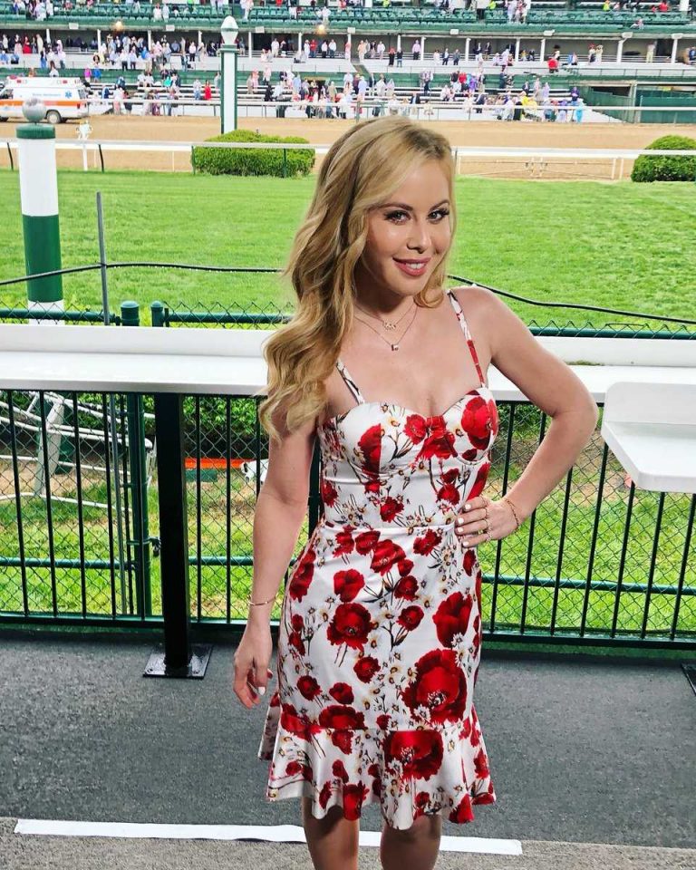 The Hottest Tara Lipinski Photos Around The Net 12thBlog