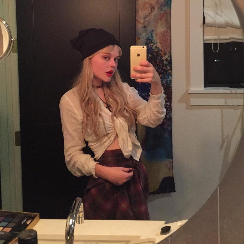 The Hottest Emily Alyn Lind Photos Around The Net - 12thBlog