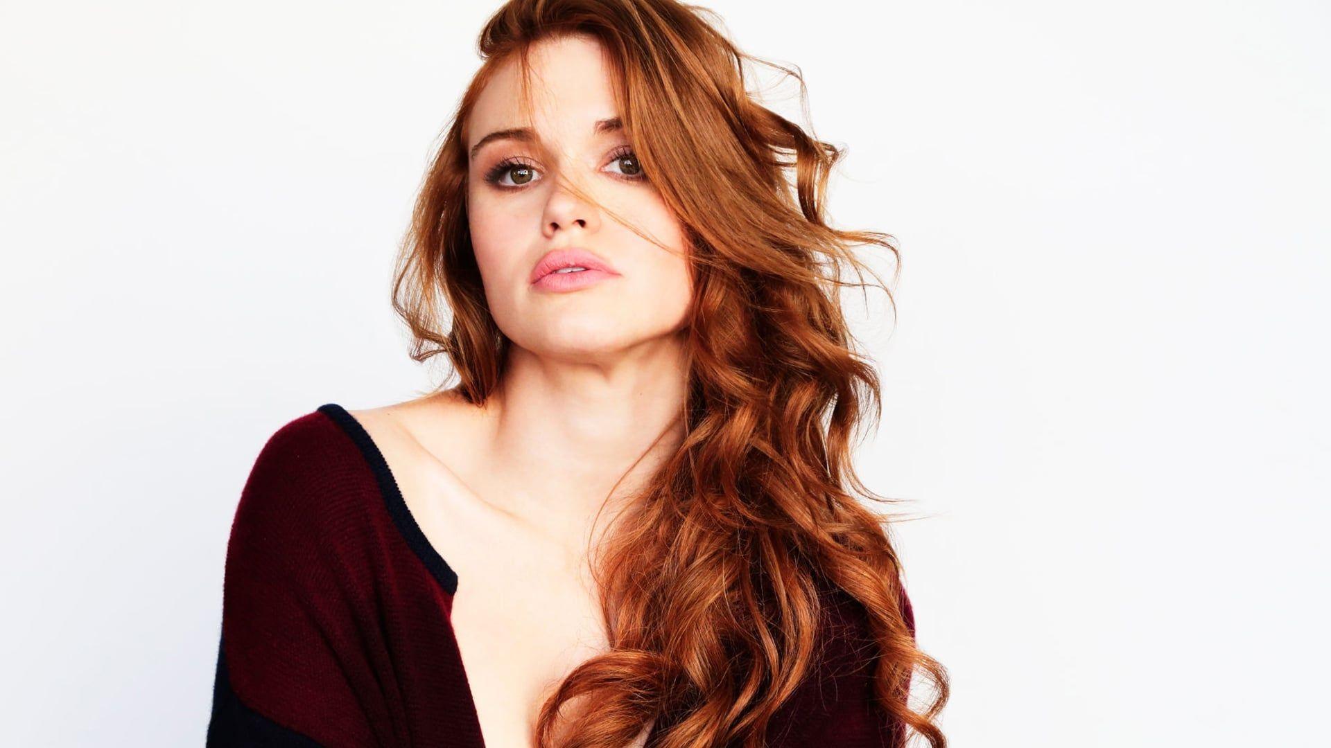 40 Hot And Sexy Holland Roden Photos 12thblog