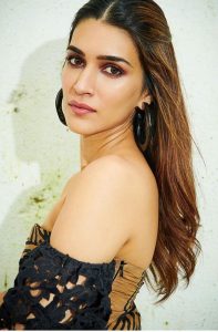 The Hottest Photos Of Kriti Sanon - 12thBlog