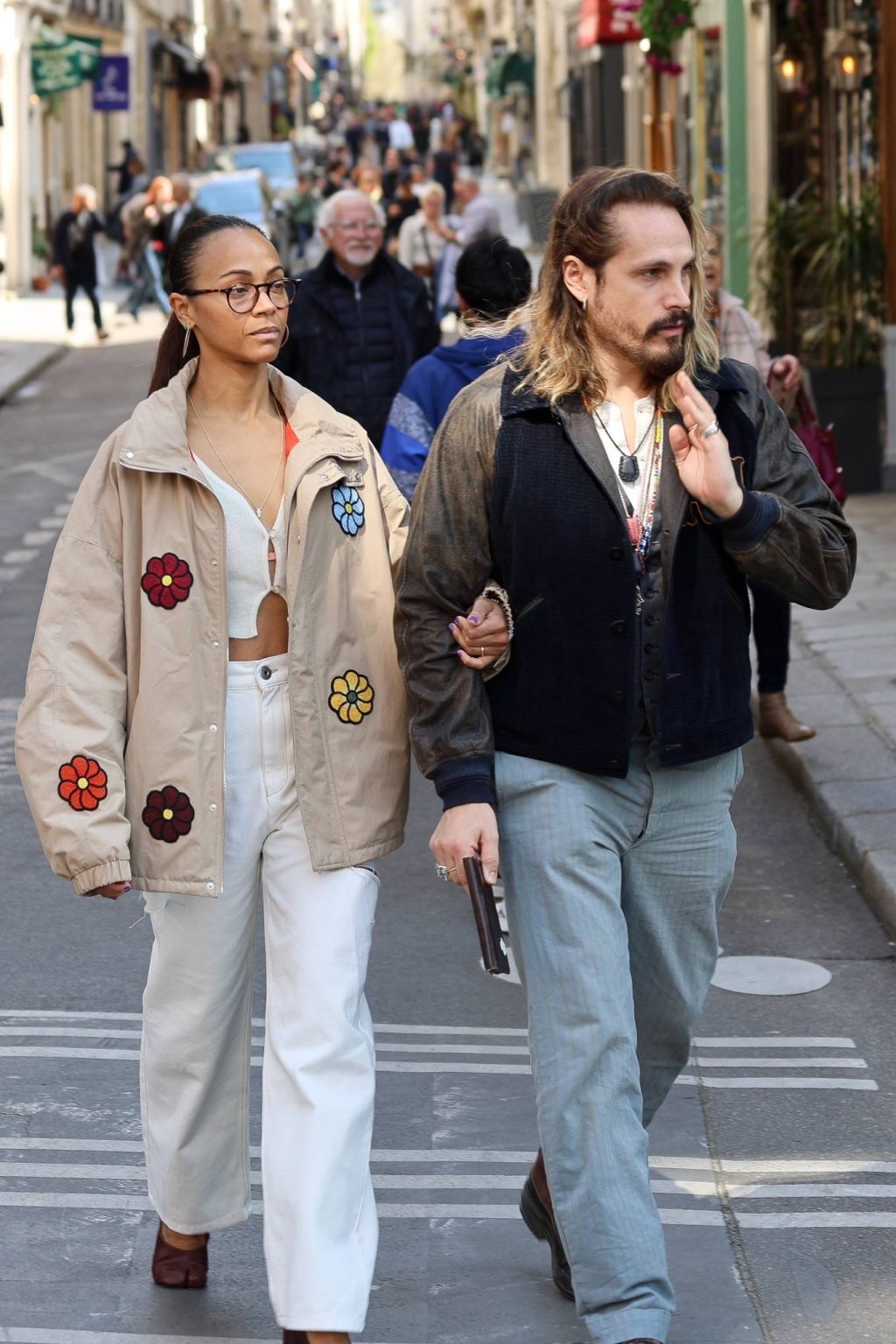 Zoe Saldana and Marco Perego celebrated Easter on Ile Saint Louis in