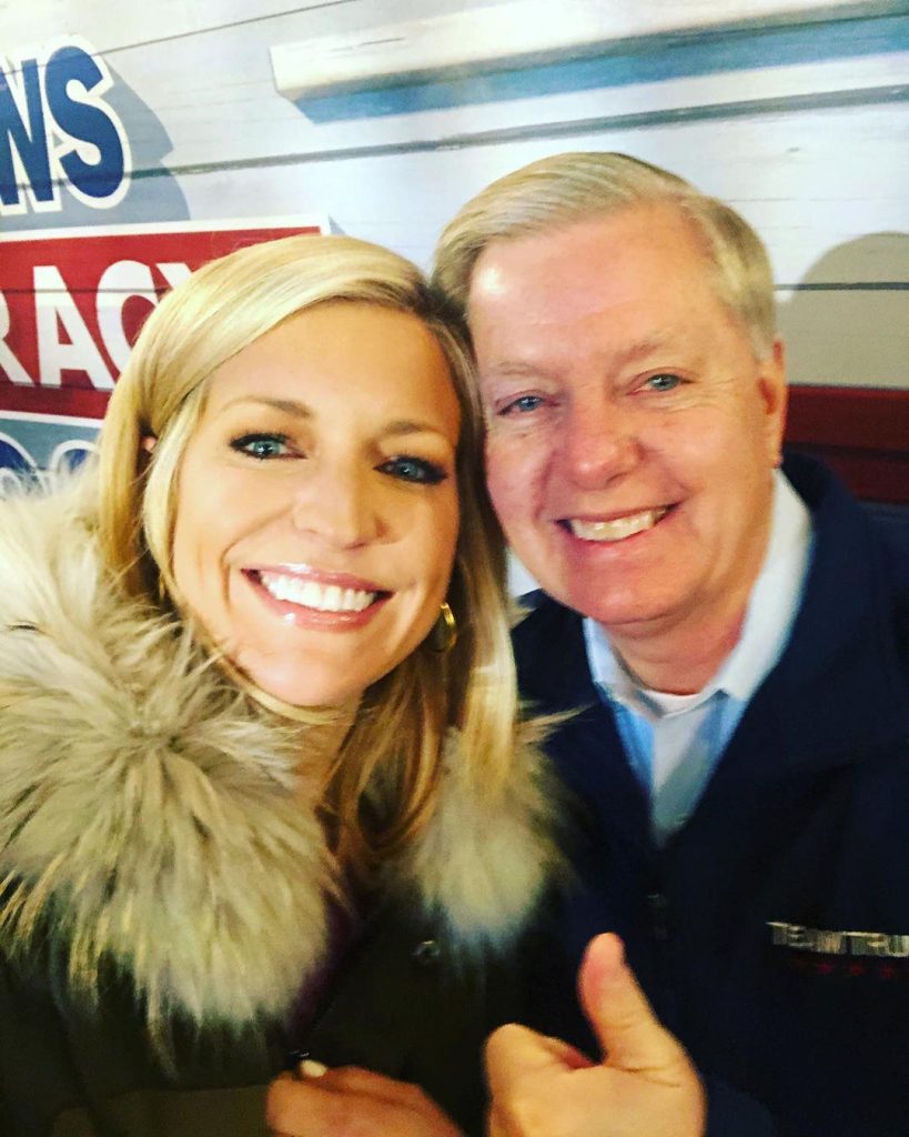 40+ Hot Ainsley Earhardt Photos 12thBlog